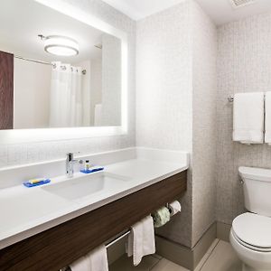 Standard Room Two Queen Beds